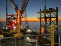 上海朗信,交付國內唯一套4400kj大型液壓打樁錘